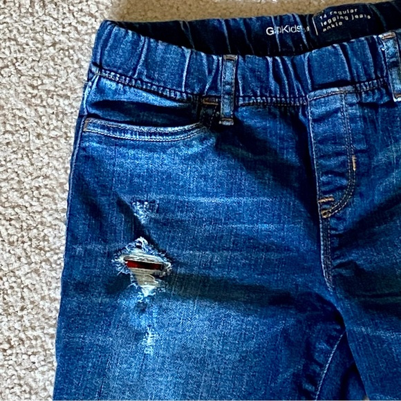 Gap 1969 Distressed Buffalo Plaid Jeans - Picture 3 of 12